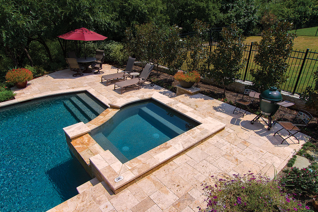 #Luscious Cream Travertine Tile, Backayard Furniture beauty image