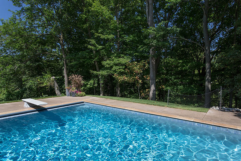 Aqua White Pool Finishes Mini Pebbels StoneScapes